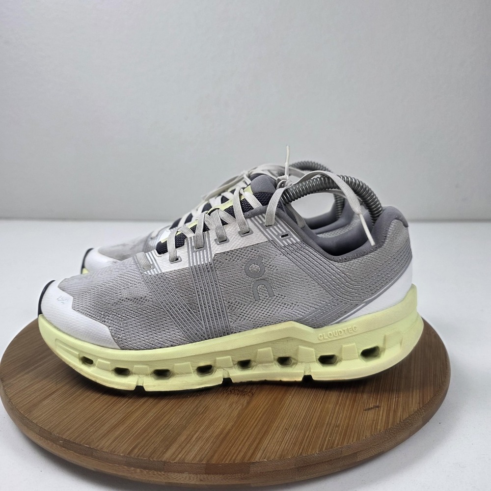 On Cloud Shoes Womens Size 8 Gray Mesh CloudTec Road Running Sneakers Wide D